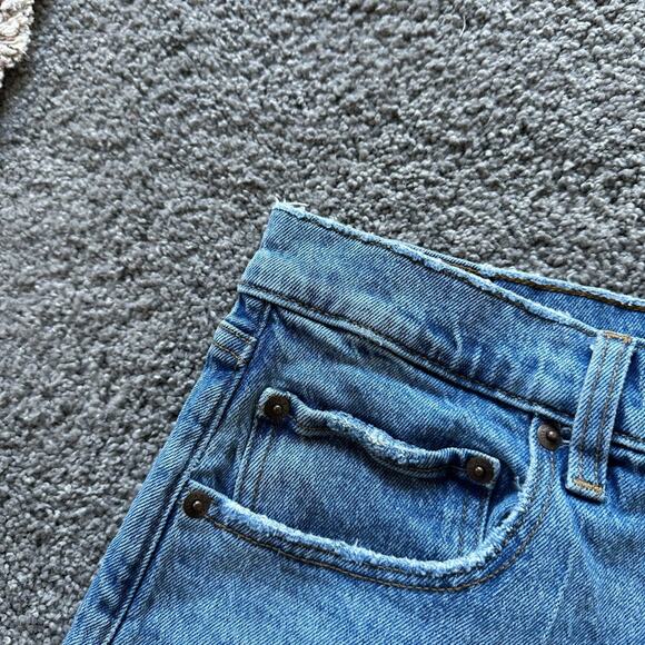 Abercrombie Mom Shorts High Rise - Picture 2 of 6